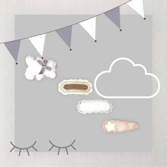 SET OF 4 Cute Hair Clips - Picture 2 of 6